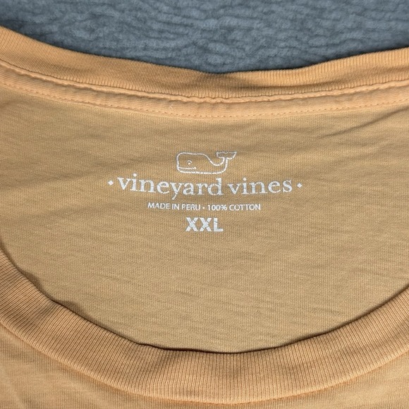 Vineyard Vines Orange Whale‎ Pocket Tee 100% Cotton XXL Made in Peru - Picture 2 of 6
